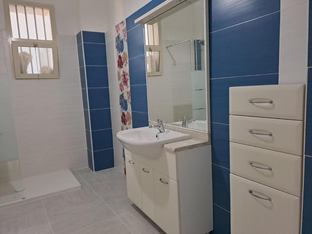 Appartamento La Casa Del Sole Sava Esterno foto